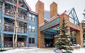 River Mountain Lodge